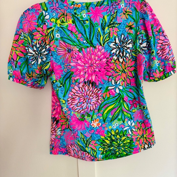 Lilly Pulitzer Rhett Top - Picture 3 of 5